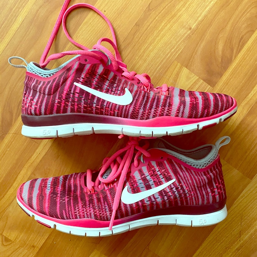 Nike free shoes sneakers